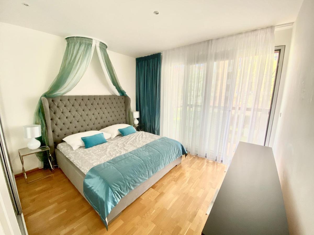 Apartment Korunni Dvur, 2 Free Parkings Prague Exterior photo